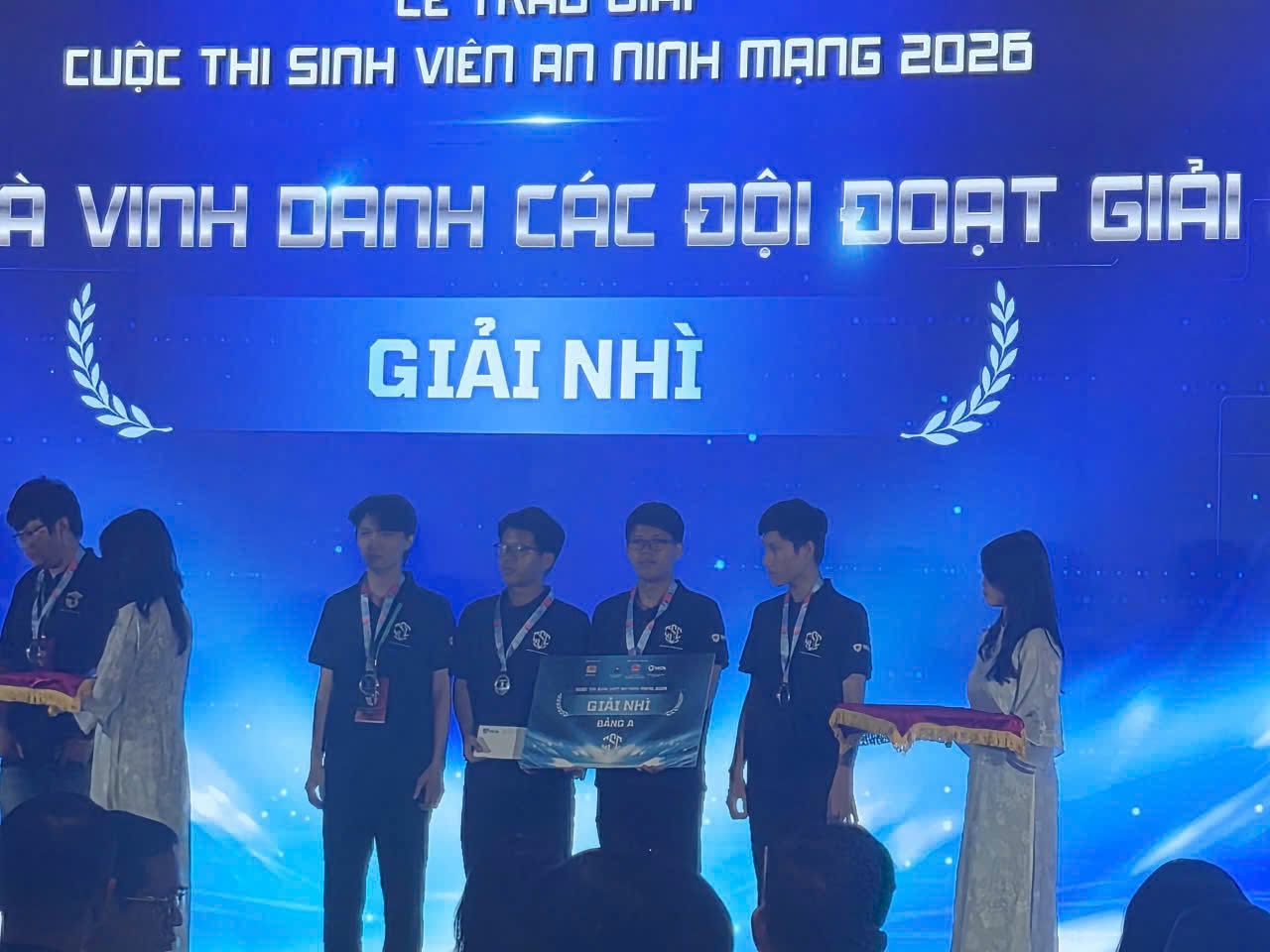 Đội HCMACT-UniverSea của Phân hiệu xuất sắc đạt giải Nhì tại Cuộc thi “Sinh viên An ninh mạng 2026”